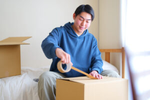 建て替え時の2回の引越し費用を安くする方法｜仮住まいへの荷物整理術も解説