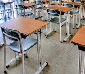 大規模校舎の建て替えに伴う移設事例：R学園 F高校・中学校様